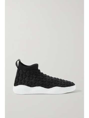 ALAÏA Sneakers aus Stretch-Strick in Metallic-Optik mit Lederbesatz