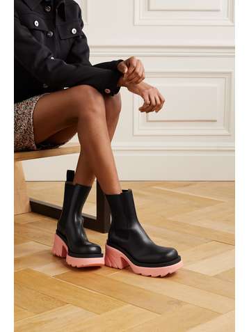 BOTTEGA VENETA Chelsea Boots aus Leder mit Plateau