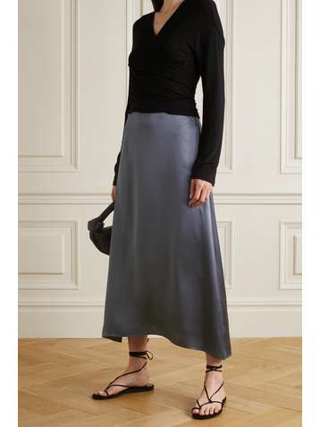 VINCE Jupe midi en satin martelé