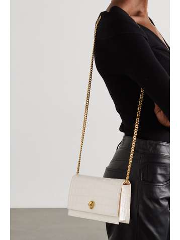 ALEXANDER MCQUEEN Skull mini Schultertasche aus Leder mit Krokodileffekt und Verzierung