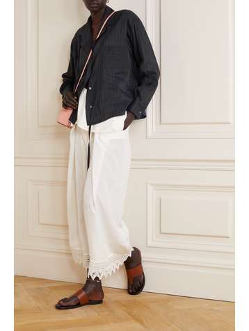 LOEWE Bluse aus gestreiftem Voile aus einer Leinen-Seidenmischung mit Stickerei