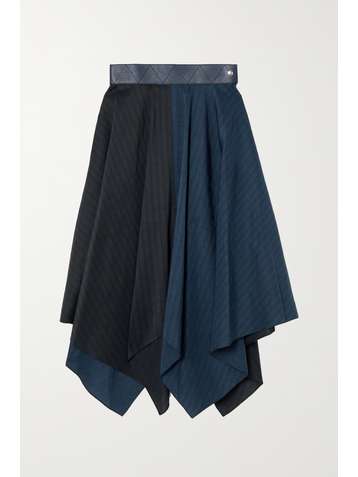 LOEWE Midirock aus gestreiftem Voile aus einer Leinen-Seidenmischung mit Lederbesatz