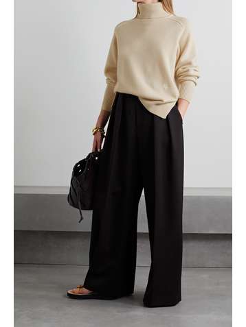 CHLOÉ Embroidered cashmere turtleneck sweater