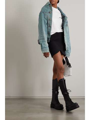 BALENCIAGA Asymmetrische, wattierte Oversized-Jeansjacke