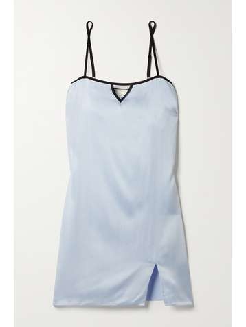 FLEUR DU MAL Nachthemd aus Stretch-Seide mit Cut-out