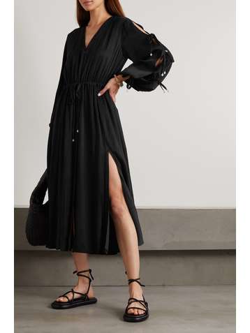 ALTUZARRA