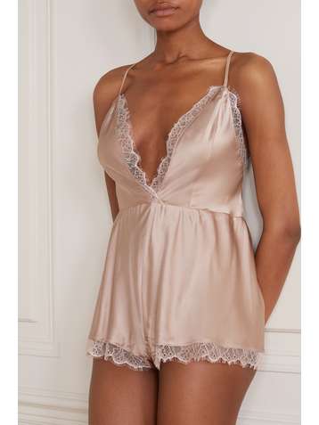 SLEEPING WITH JACQUES Alexa Playsuit aus Stretch-Seidensatin mit Spitzenbesätzen