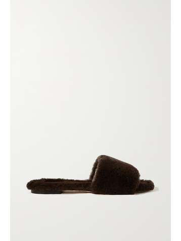 AEYDE Anna shearling slides