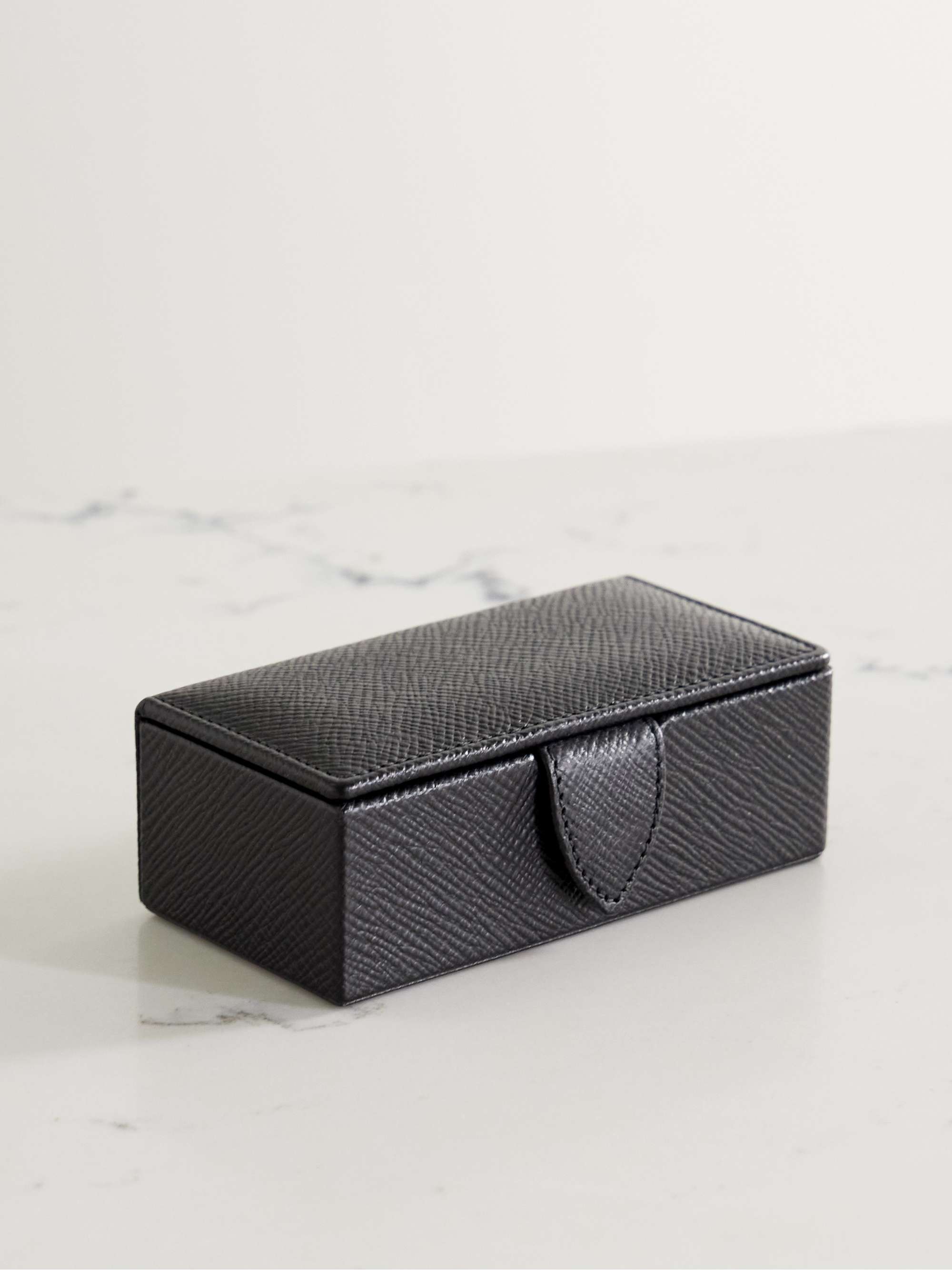 SMYTHSON