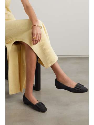 MANOLO BLAHNIK Maydi Ballerinas aus Veloursleder mit Schnalle