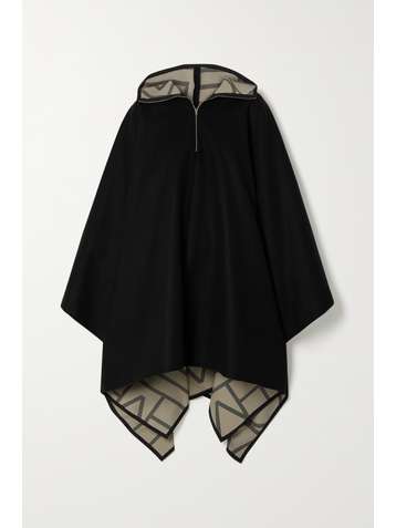 TOTÊME Poncho aus Filz mit Kapuze