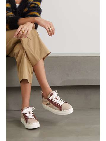CHLOÉ Woody Lauren leather-trimmed logo-print cotton-canvas sneakers