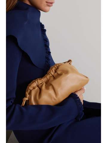 MANSUR GAVRIEL Pochette en cuir à fronces Cloud Mini