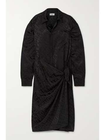 BALENCIAGA Midi-Hemdblusenkleid aus glänzendem Jacquard mit Wickeleffekt