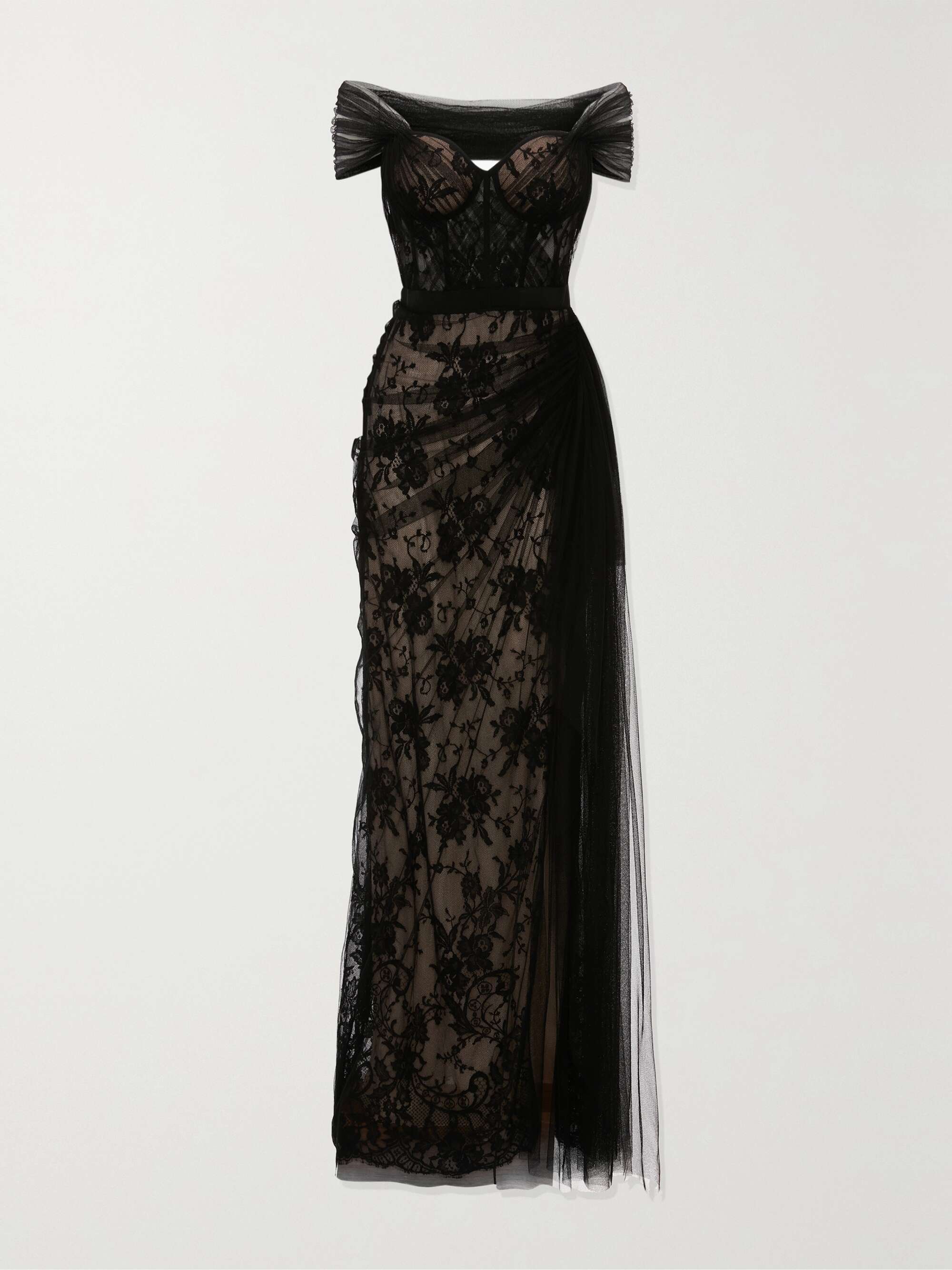 lace gown | ALEXANDER MCQUEEN 