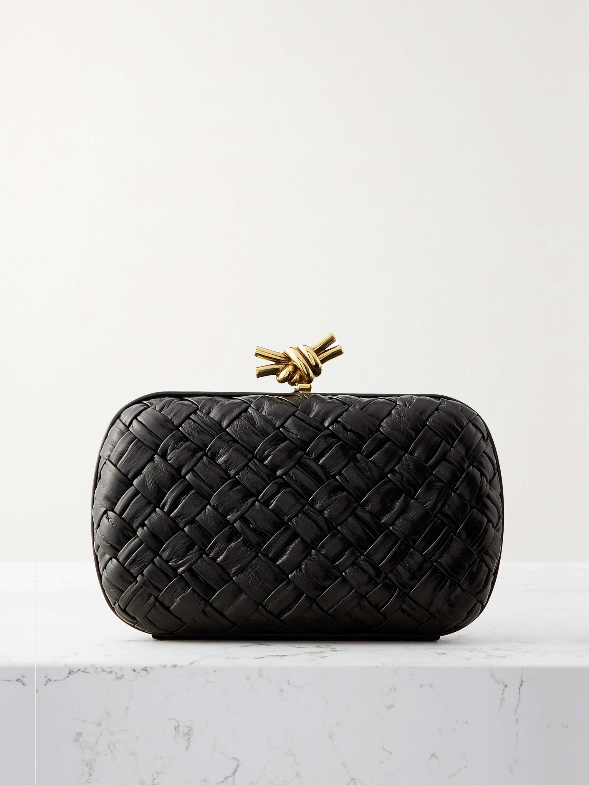 Bottega Veneta - Authenticated Pochette Knot Clutch Bag - Metal Anthracite Plain for Women, Very Good Condition