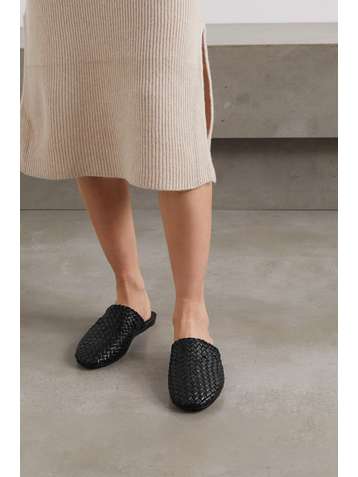 BOTTEGA VENETA Intrecciato leather slippers
