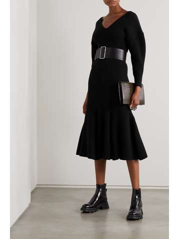 ALEXANDER MCQUEEN Ribbed wool and cashmere-blend midi dress