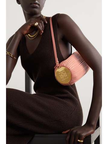 LOEWE Bracelet Schultertasche aus Leder mit Falten