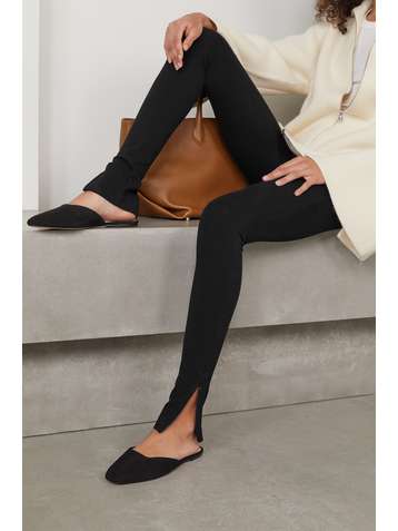 PORTE & PAIRE + NET SUSTAIN Slippers aus Veloursleder