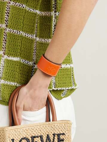 LOEWE Logo-embossed leather bracelet