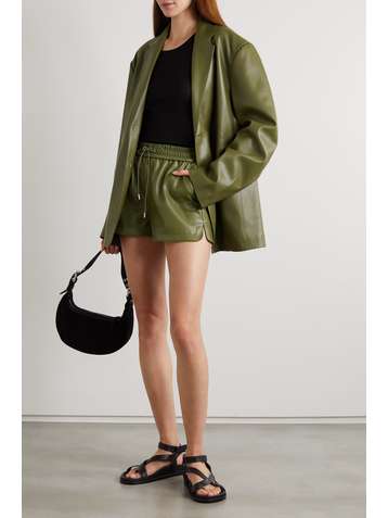 FRANKIE SHOP Agata Shorts aus Kunstleder