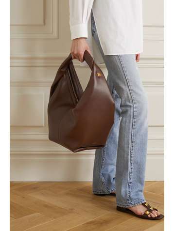 VALENTINO Valentino Garavani Roman Stud large leather shoulder bag