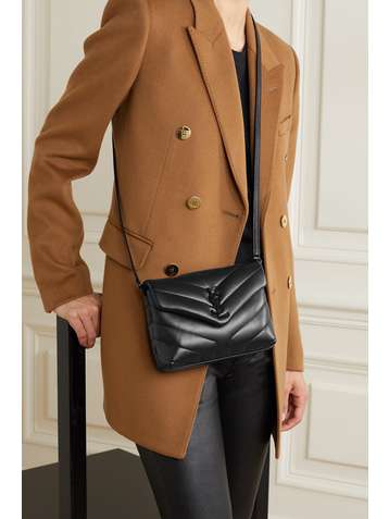SAINT LAURENT Loulou Toy Schultertasche aus gestepptem Leder