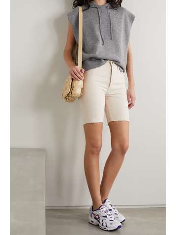 STILL HERE Technicolor Jeansshorts aus recyceltem Denim mit Fransen und Stickerei