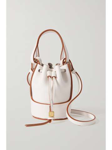 LOEWE Balloon nano Beuteltasche aus Leder
