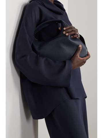 THE ROW Everyday Schultertasche aus strukturiertem Leder
