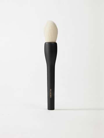 RAE MORRIS Jishaku 1 Vegan Deluxe Kabuki Brush