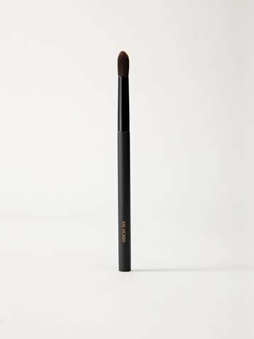 RAE MORRIS Jishaku 7.5 Vegan Deluxe Round Shader Brush