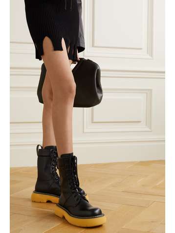 BOTTEGA VENETA Schnürstiefel aus Leder