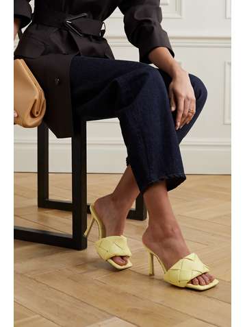 BOTTEGA VENETA Mules en cuir intrecciato