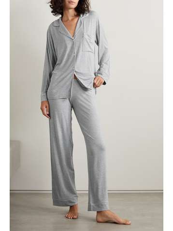 EBERJEY Gisele Pyjama aus Stretch-Modal mit Paspeln
