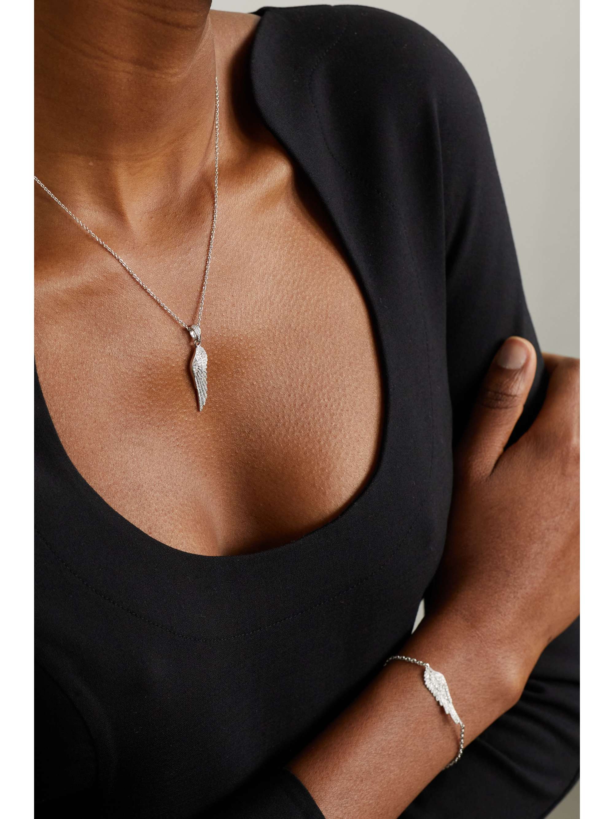 GARRARD Wings Classic 18-karat white gold diamond necklace