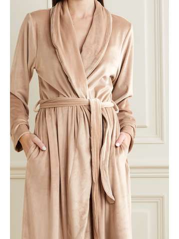 SKIMS Velour Long Robe – Honey – Morgenmantel aus Velours