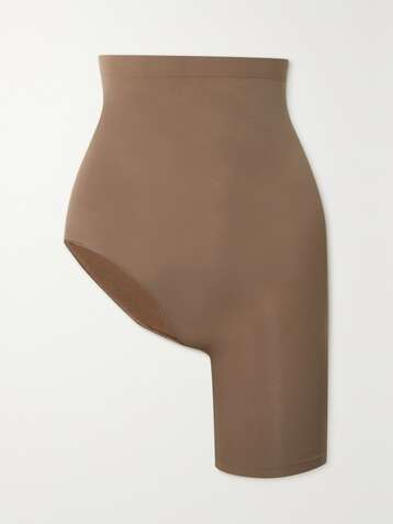 SKIMS Seamless Sculpt The Solution 2 shorts - Oxide