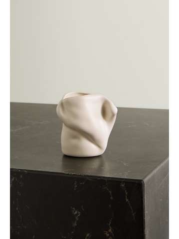 COMPLETEDWORKS + Ekaterina Bazhenova Yamasaki Postures small ceramic vase