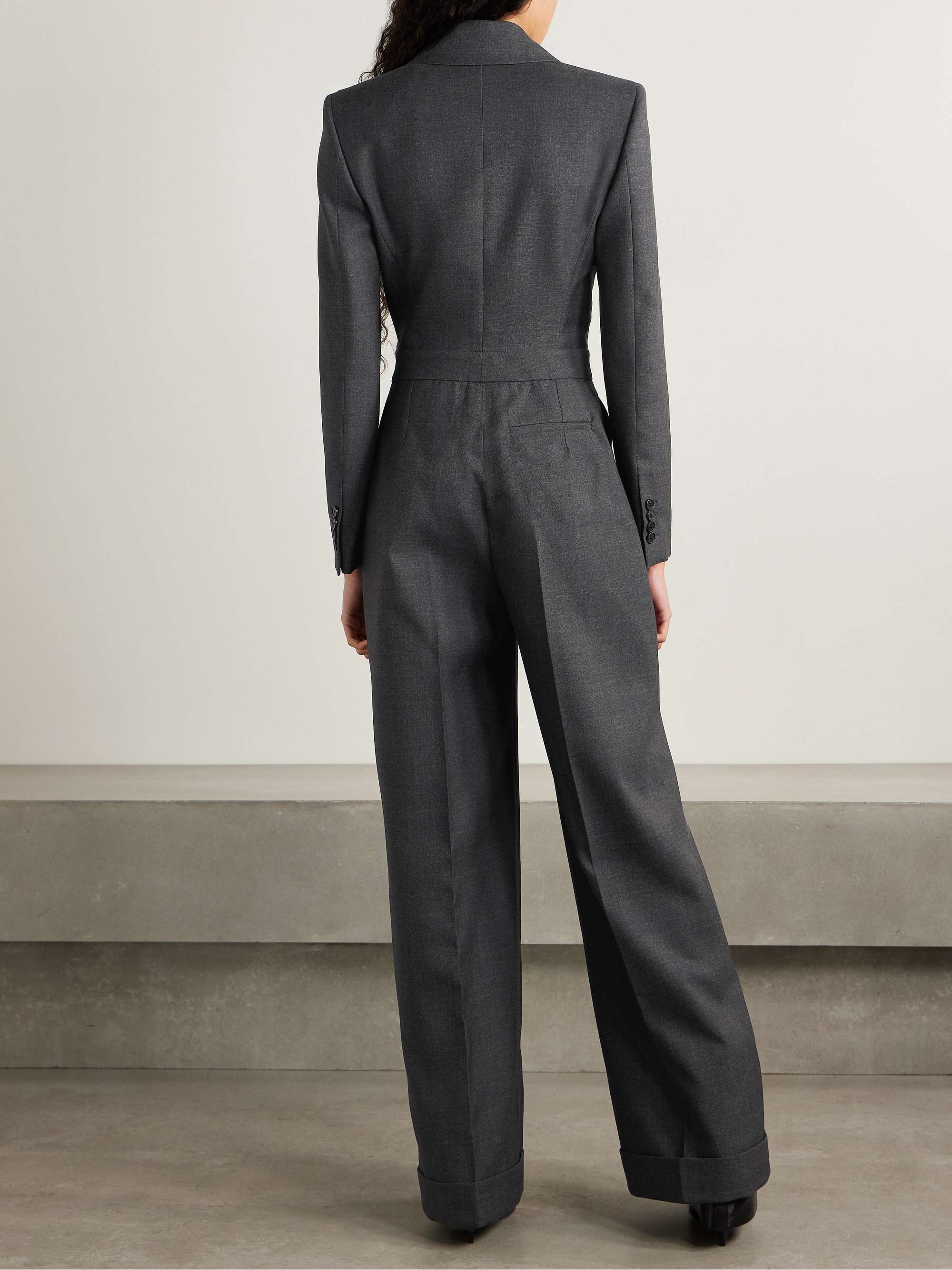 GIVENCHY