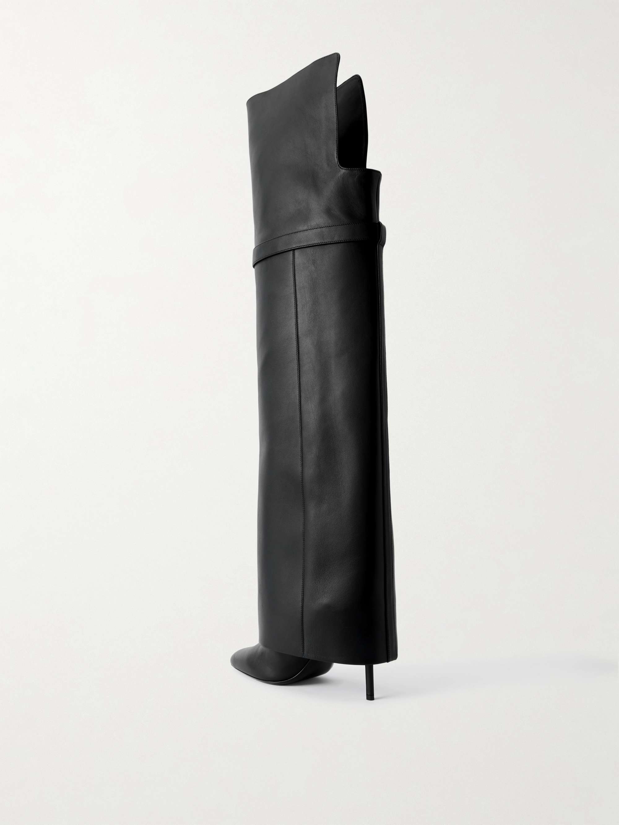 GIVENCHY