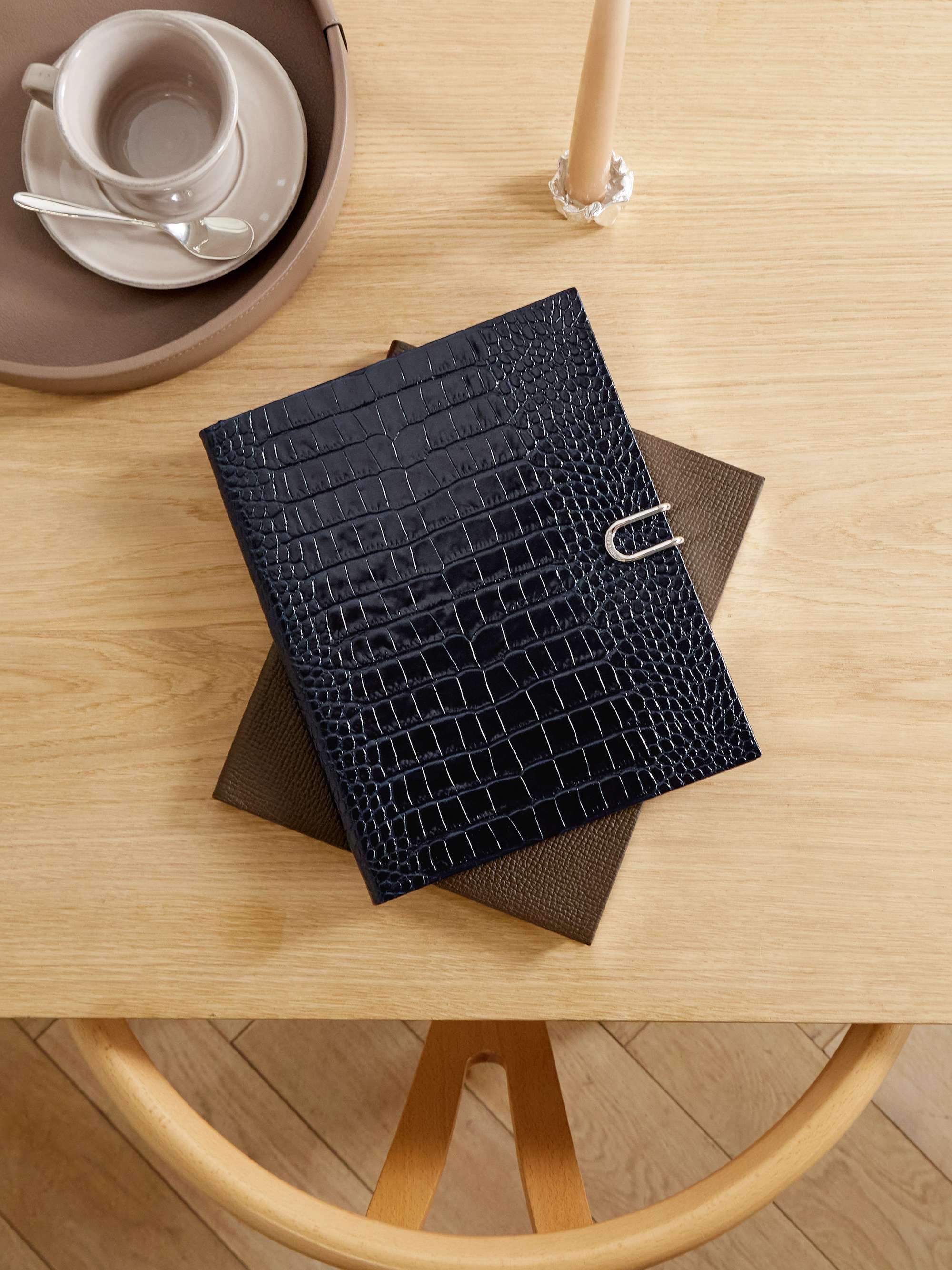 SMYTHSON