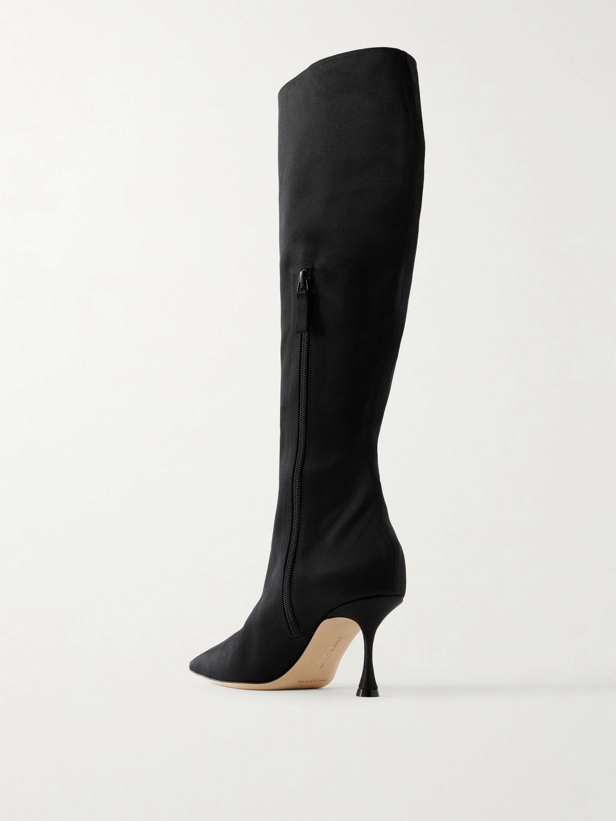 MANOLO BLAHNIK