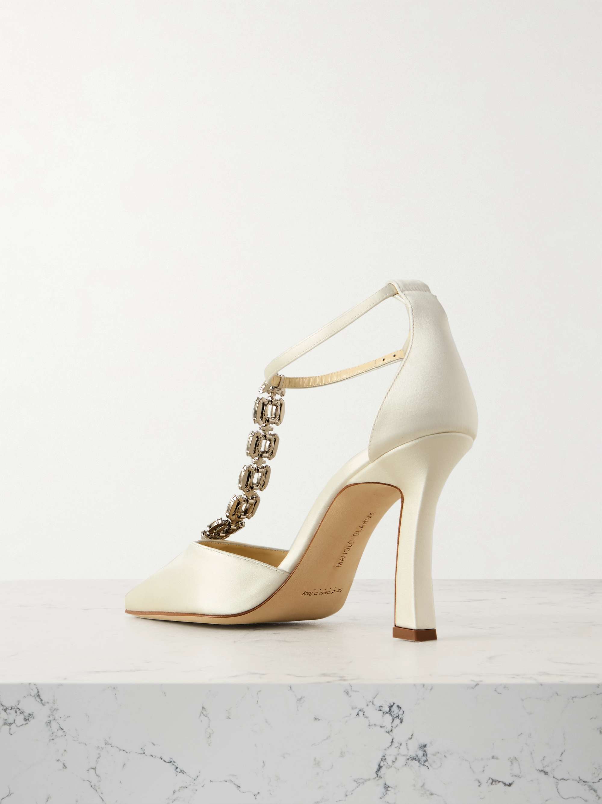 MANOLO BLAHNIK