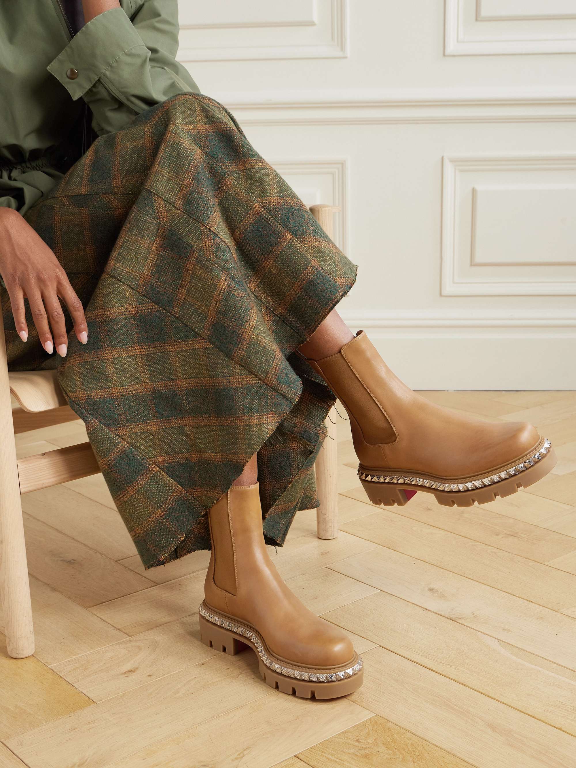 CHRISTIAN LOUBOUTIN