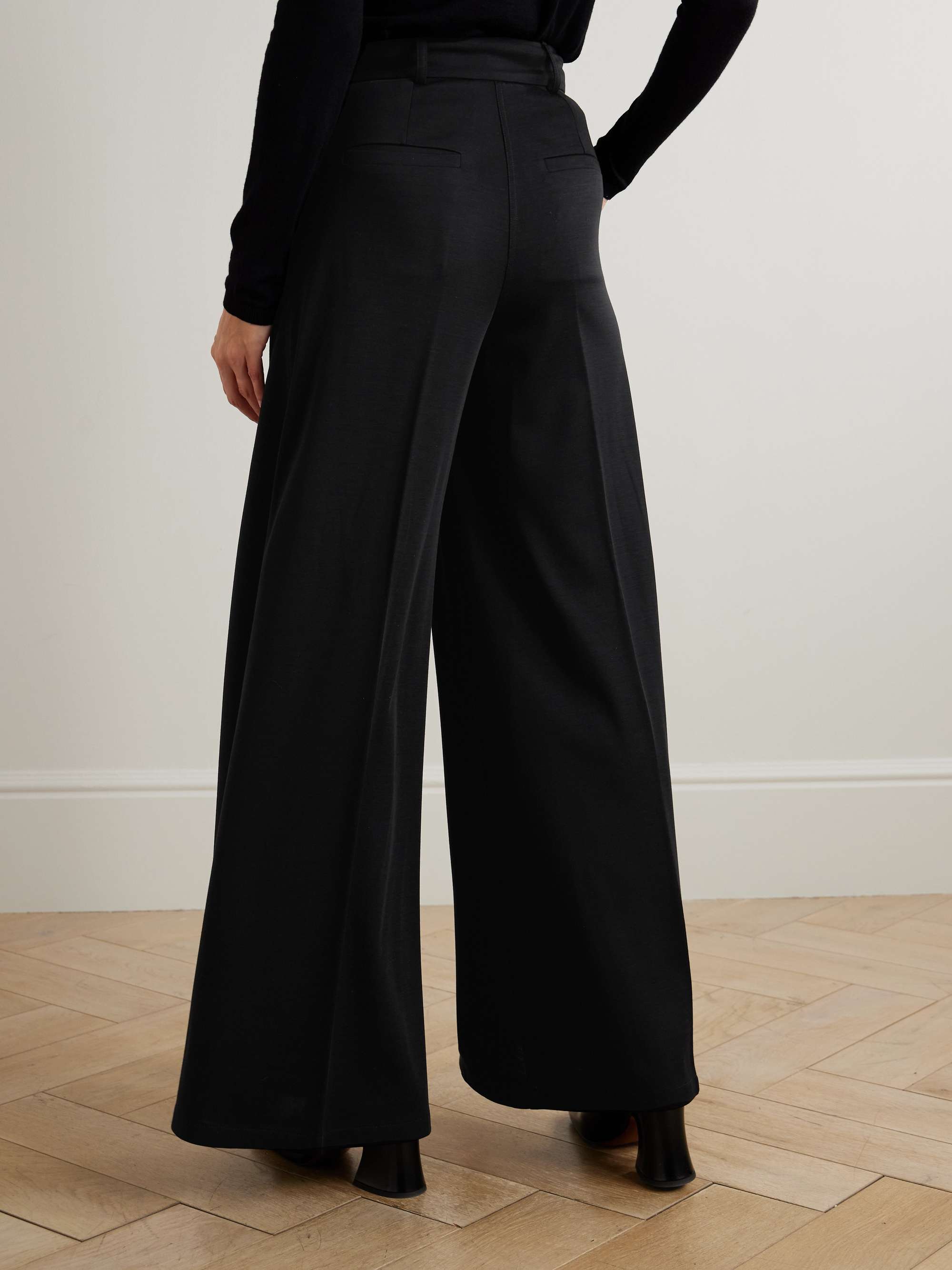 MAX MARA