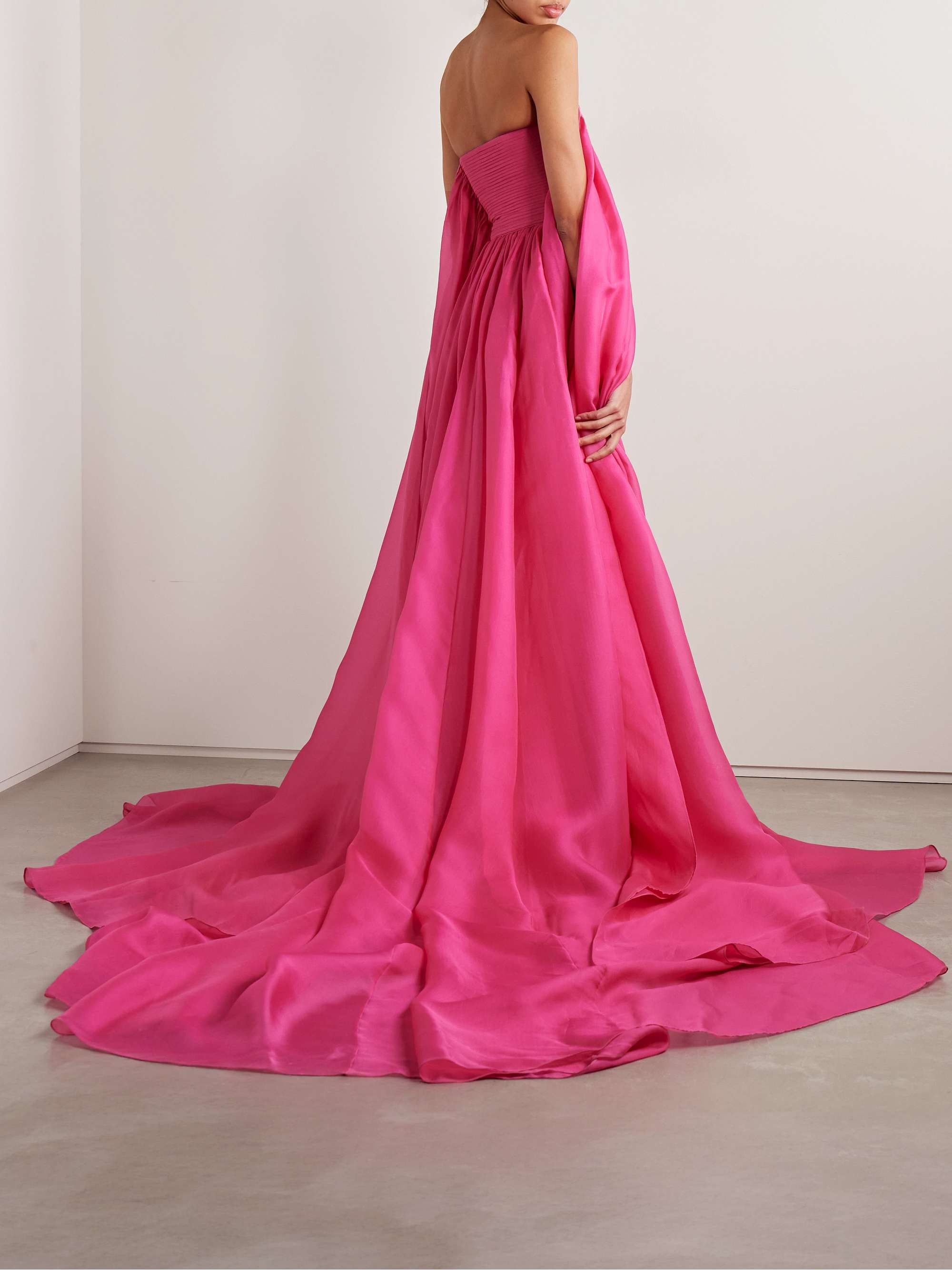 CAROLINA HERRERA