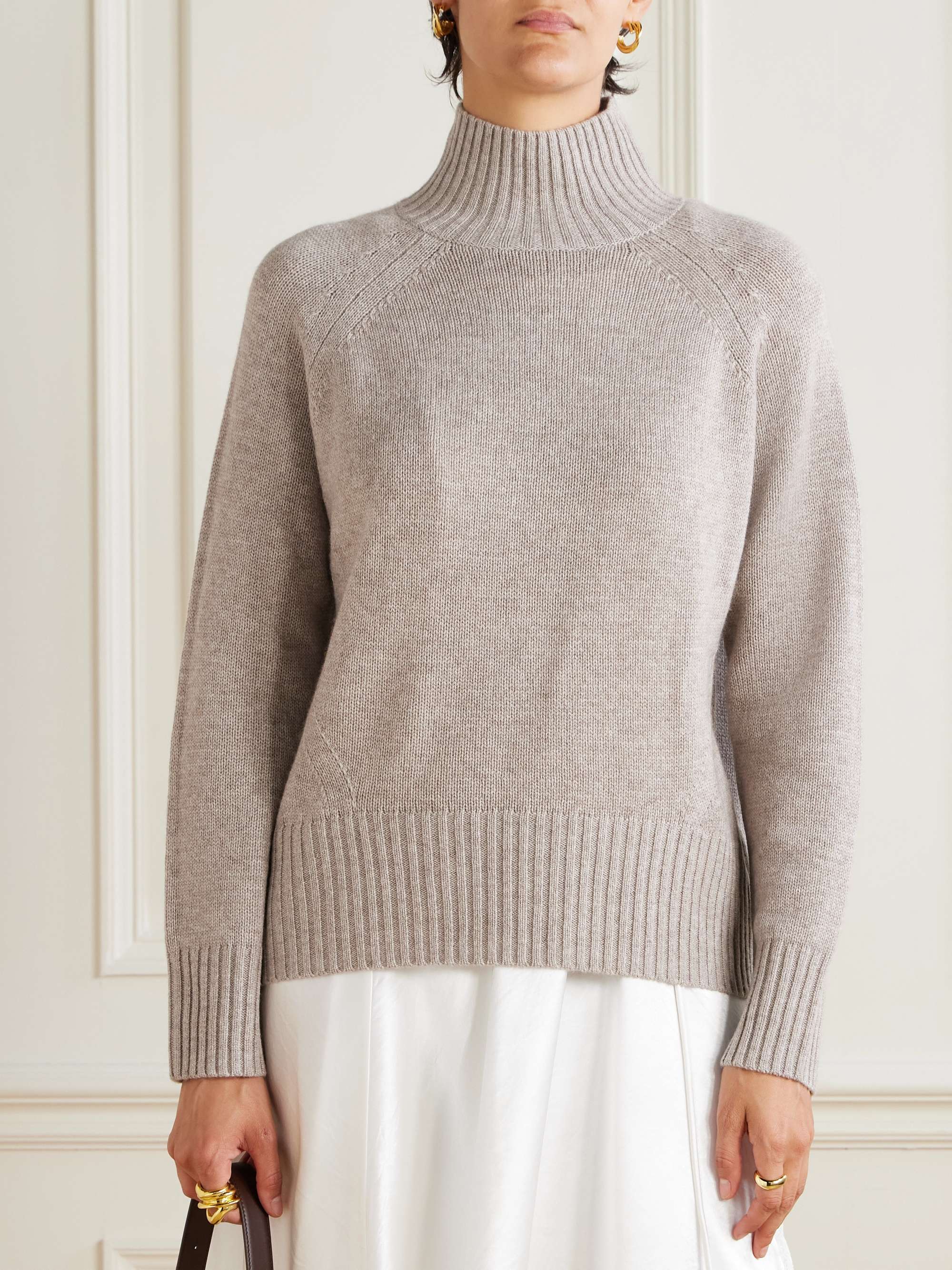 ALLUDE