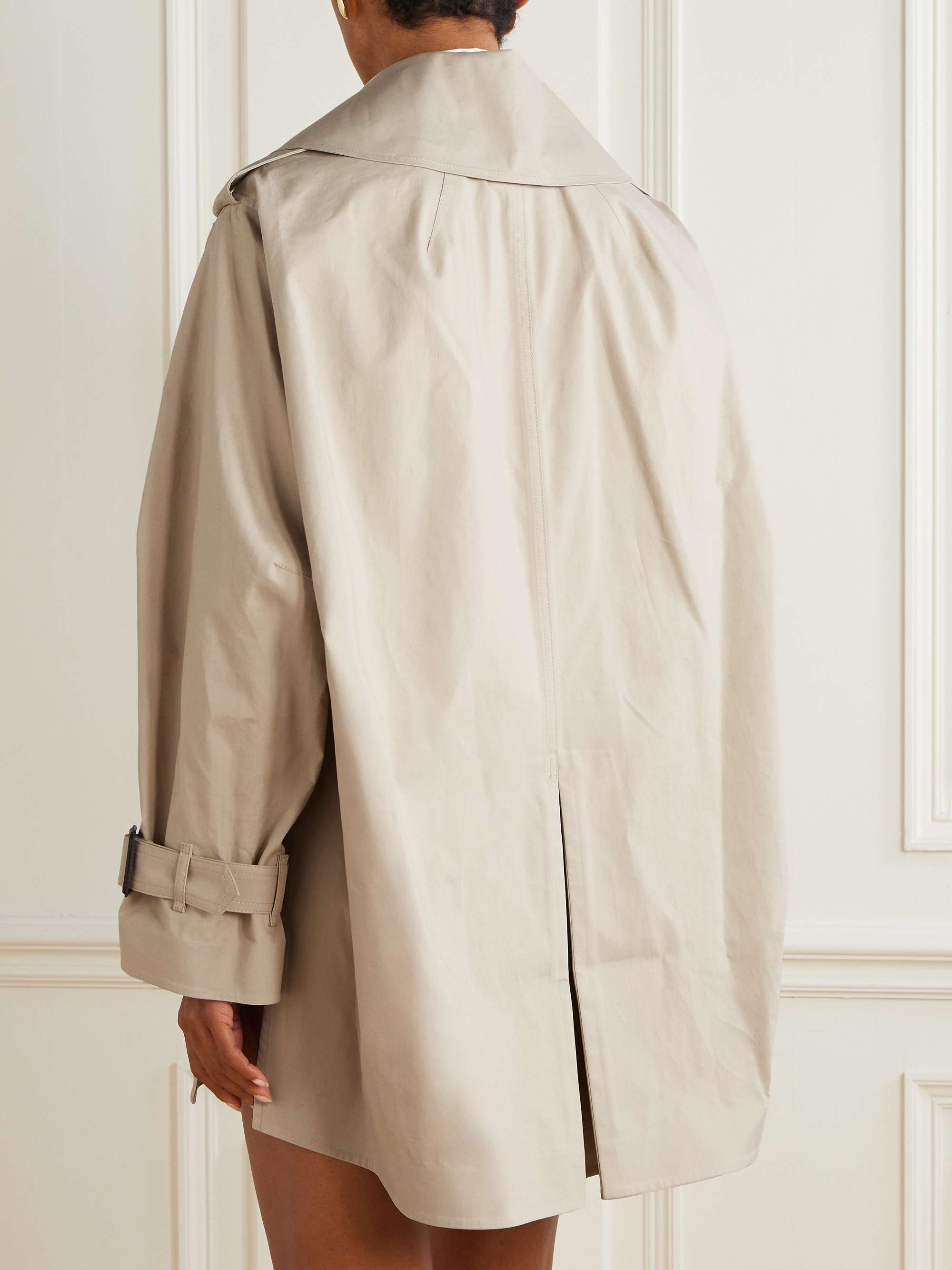 GIVENCHY